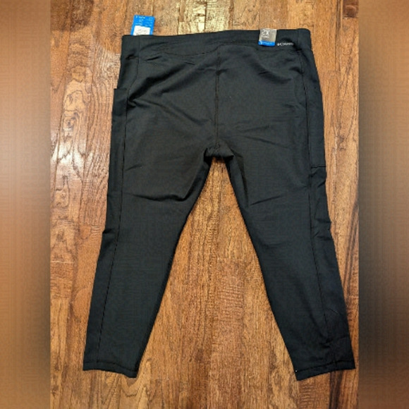 COLUMBIA performance Woman's black active Leggings, Size 2x or 3x, - Picture 4 of 13